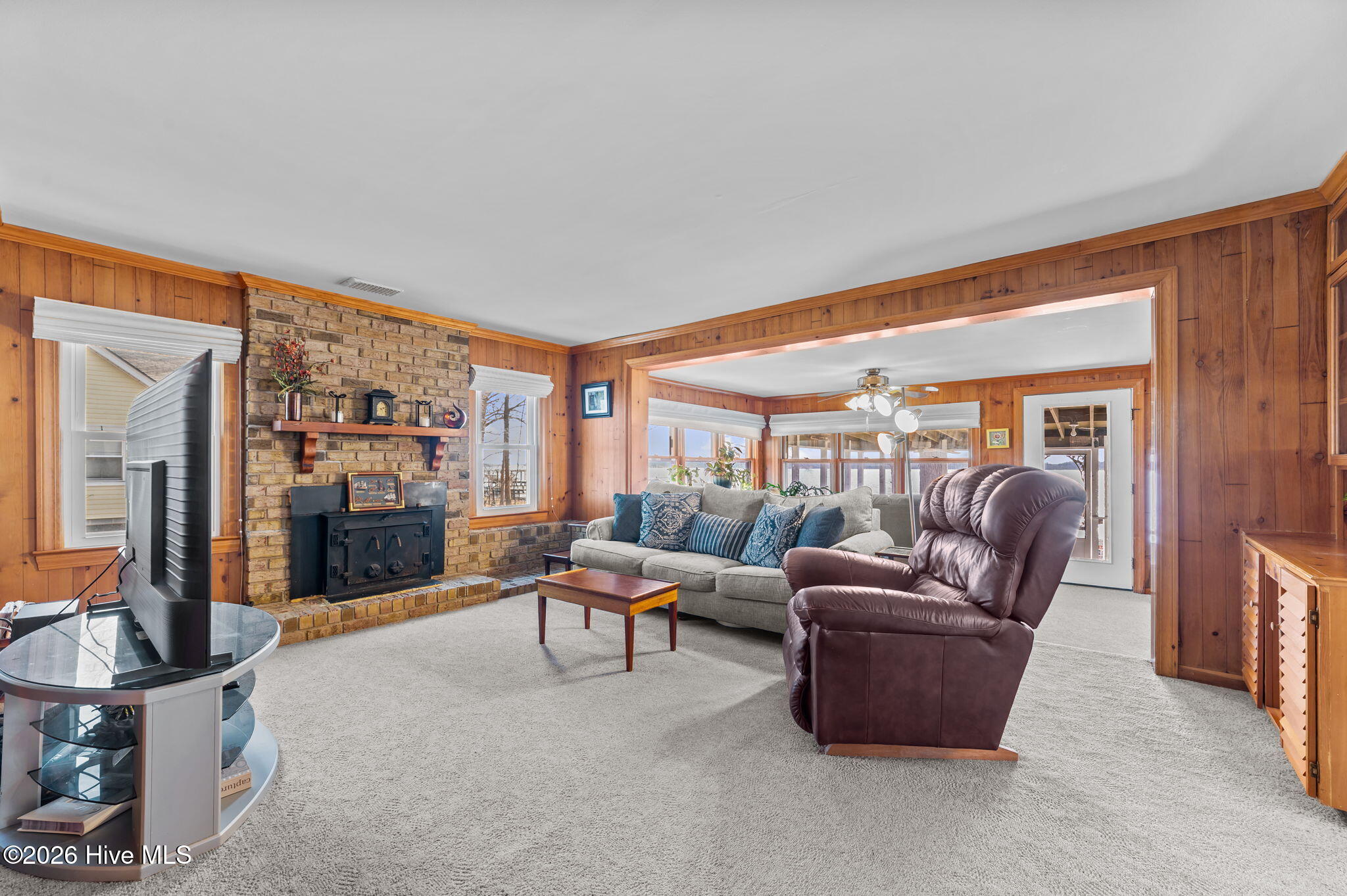 226 Shady Banks Beach Road Washington, NC 27889 - Photo 7 of 56 22-web-or-mls-LHV_8758