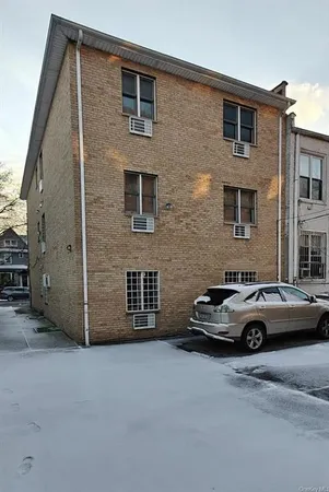 $799,999 | 1619 70th Street, Unit 1 | Bensonhurst