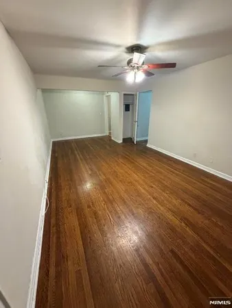 $1,950 | 26-02 High Street, Fair Lawn, NJ 07410