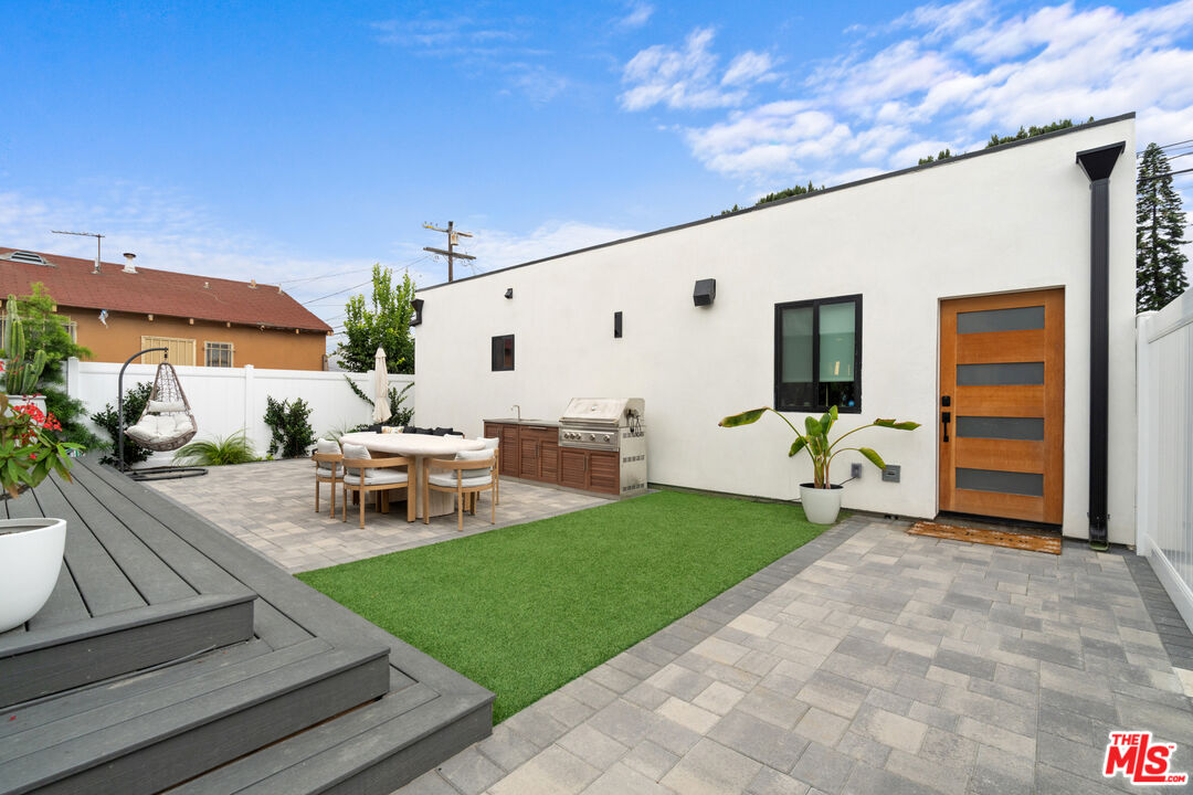 2911 South Rimpau Boulevard, Unit 1 Los Angeles, CA 90016 - Photo 22 of 28