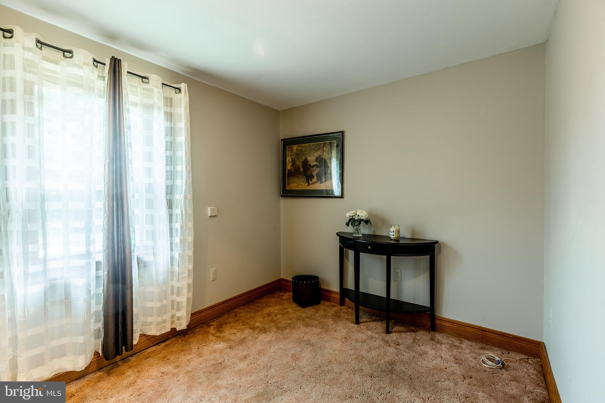 5211 Hoffmanville Road Manchester, MD 21102 - Photo 14 of 38 Gallery Image 14