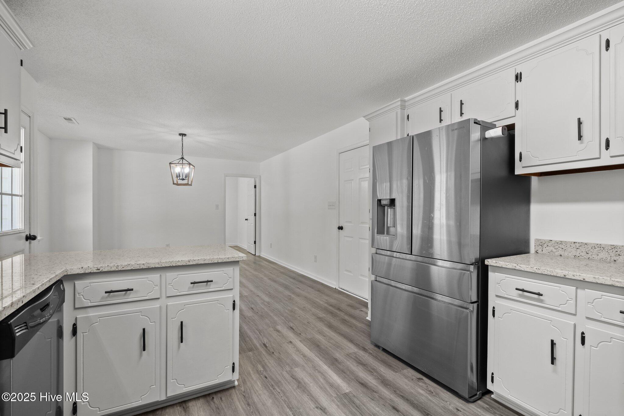 646 High Hill Road Jacksonville, NC 28540 - Photo 11 of 47 14-web-or-mls-1S3A1798