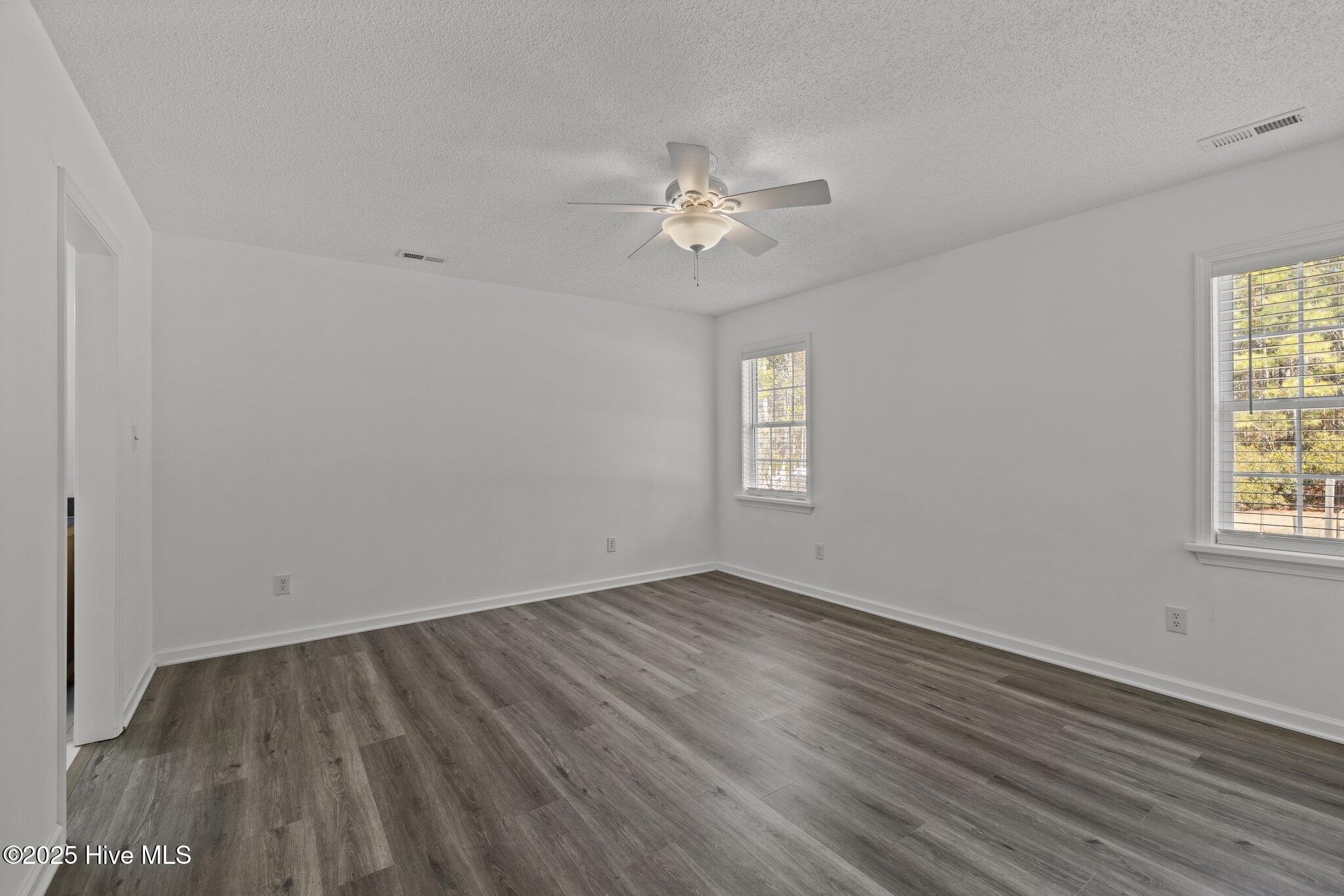 646 High Hill Road Jacksonville, NC 28540 - Photo 18 of 47 20-web-or-mls-1S3A1831