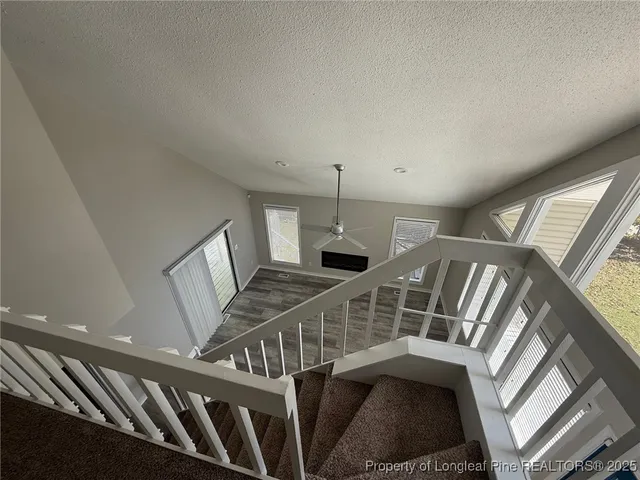 a view of an entryway with workspace