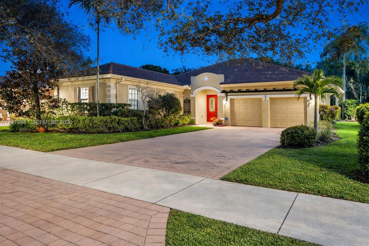132 Via Castilla Jupiter, FL 33458 - Photo 1 of 36