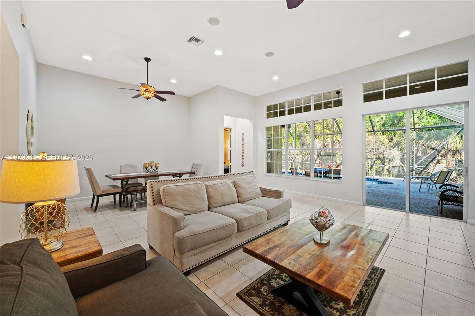 132 Via Castilla Jupiter, FL 33458 - Photo 7 of 36