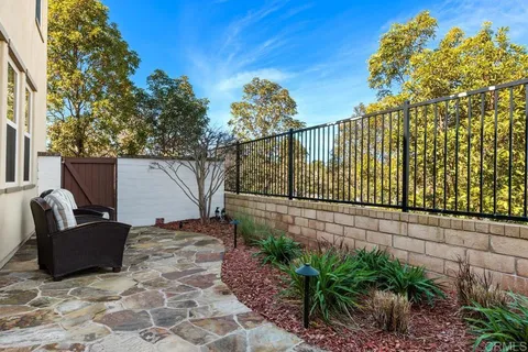 $2,099,000 | 13569 Pacific Highlands Ranch Parkway, San Diego, CA 92130