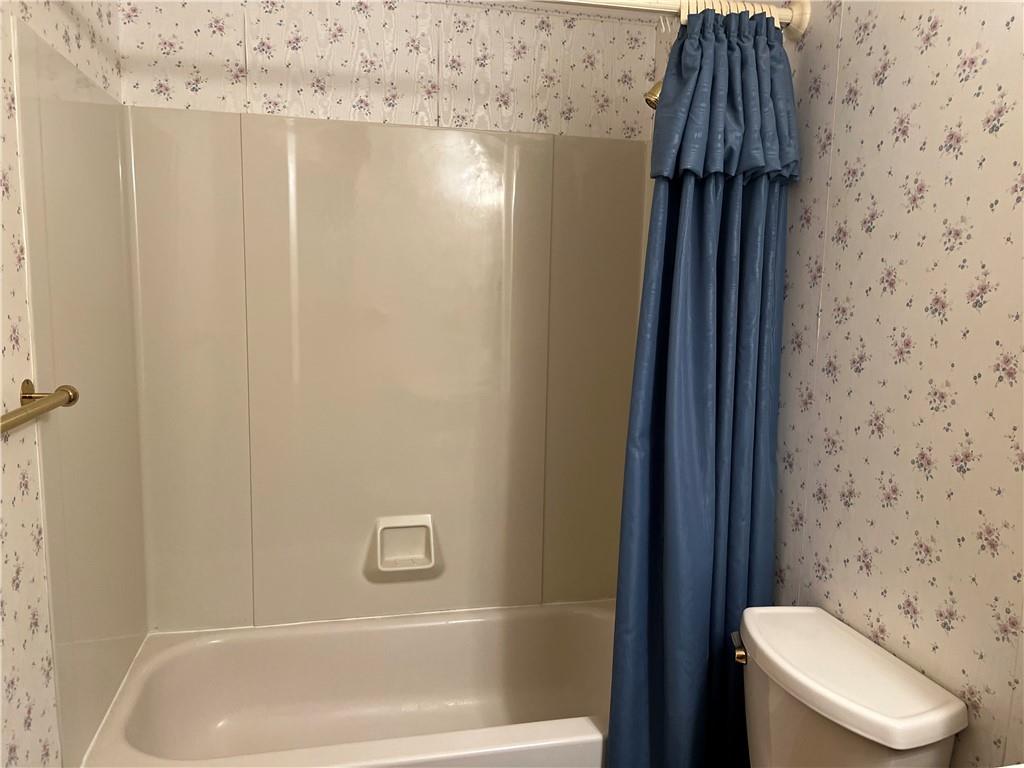 2850 Edgecliff Road, Unit 28 Lower Burrell, PA 15068 - Photo 10 of 14 Gallery Image 10