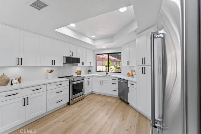 $1,130,000 | 29092 Laurel Valley Drive, Vista, CA 92084