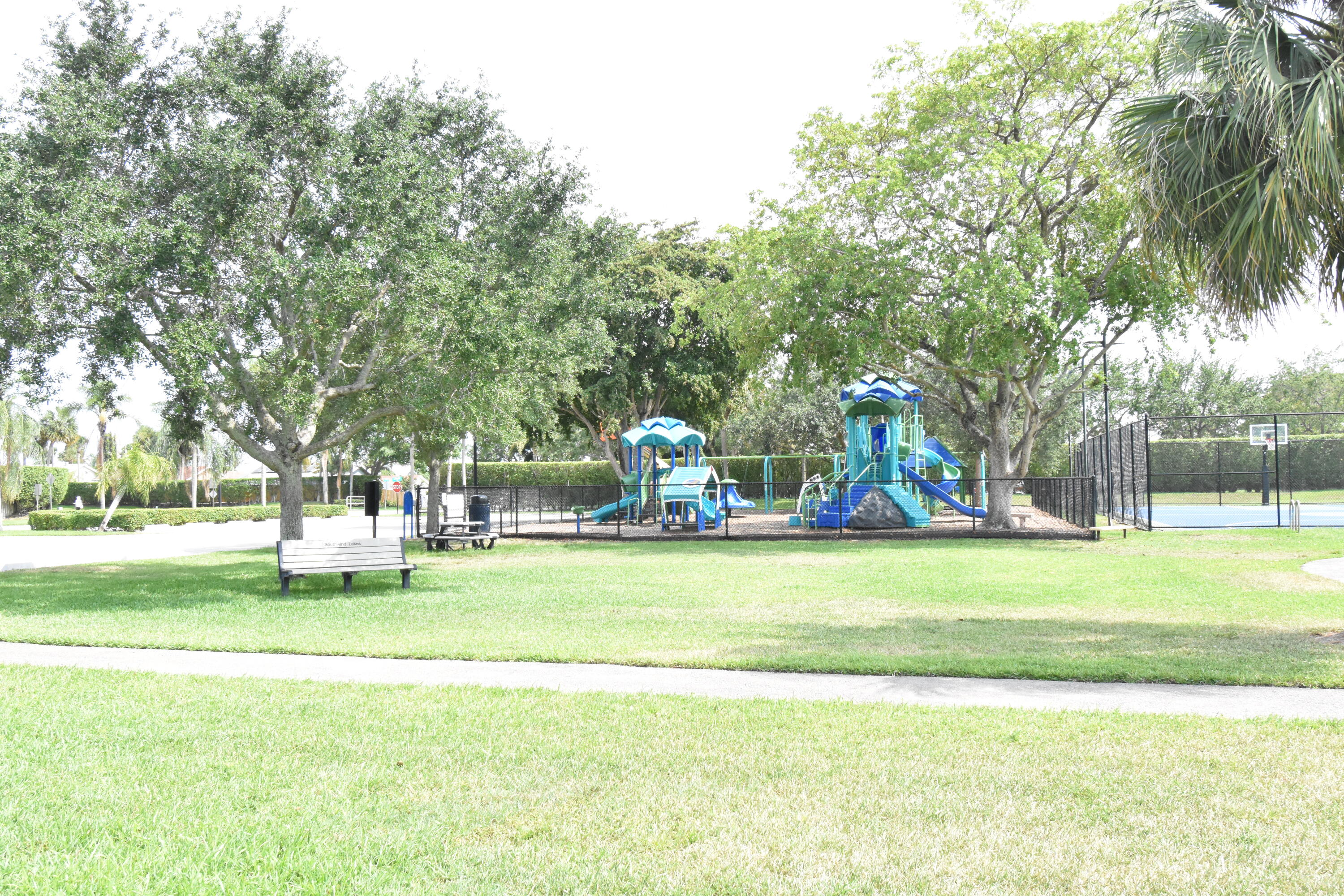 9426 Southampton Place Boca Raton, FL 33434 - Photo 36 of 36 DSC_0009
