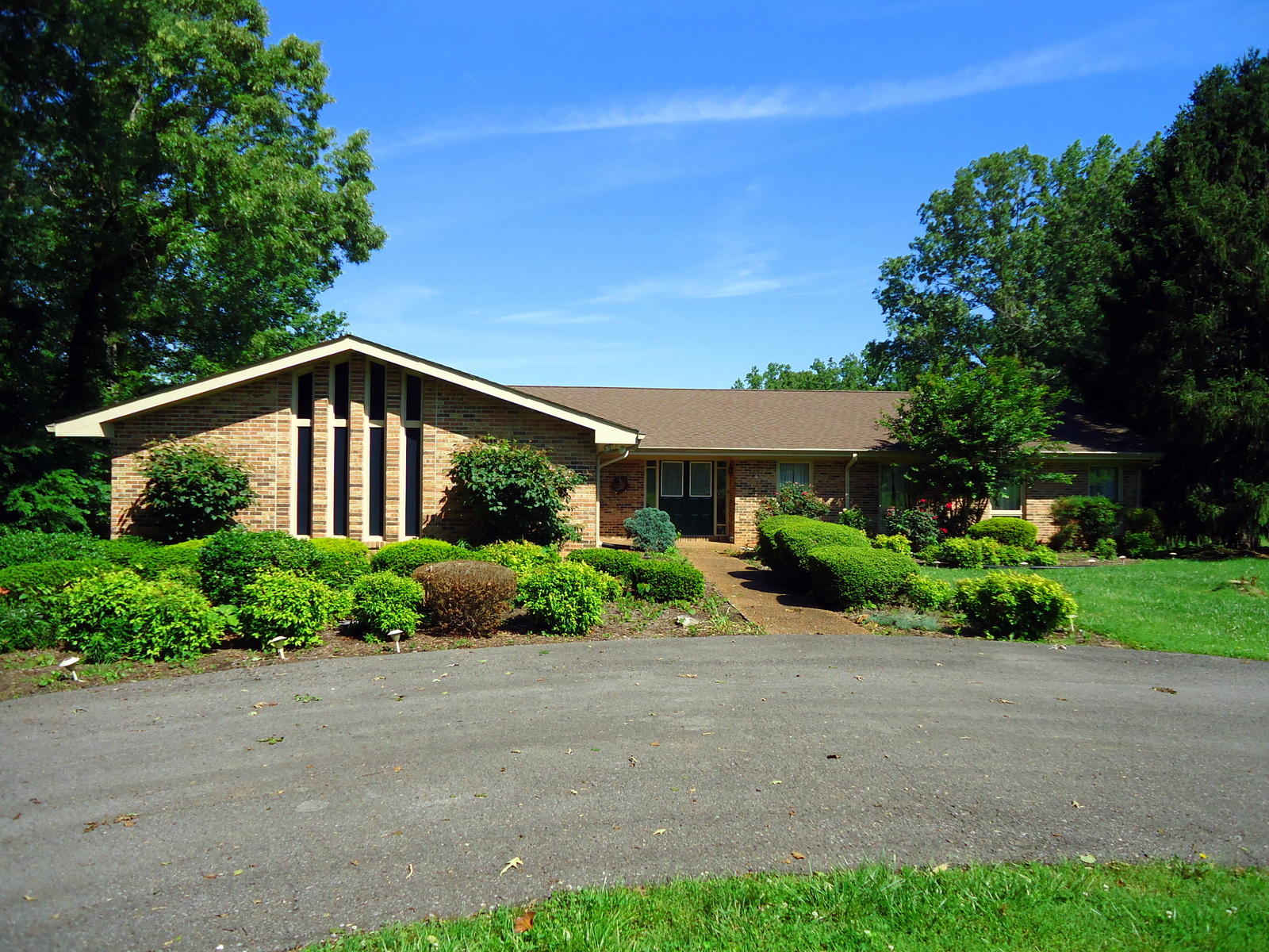 150 Abernathy Road Madisonville, TN 37354 - Photo 1 of 40 01-DSC02616