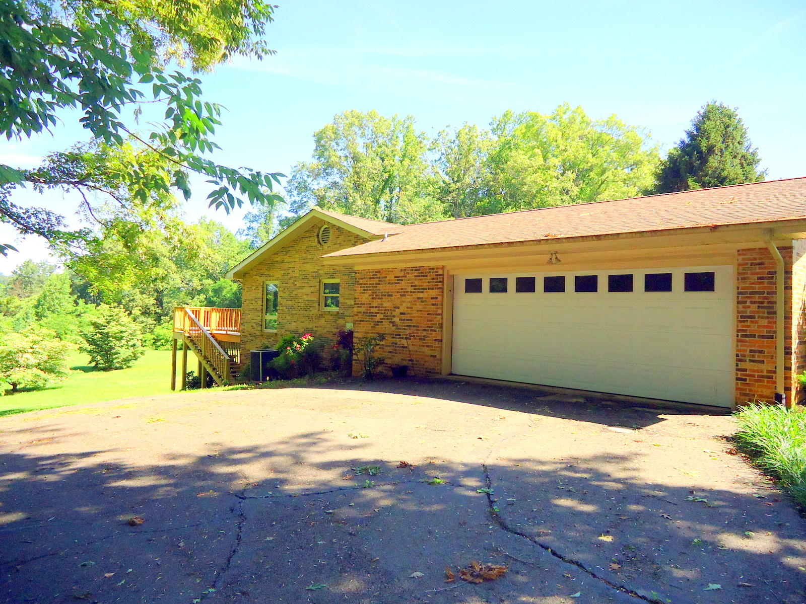 150 Abernathy Road Madisonville, TN 37354 - Photo 6 of 40 06-DSC02619