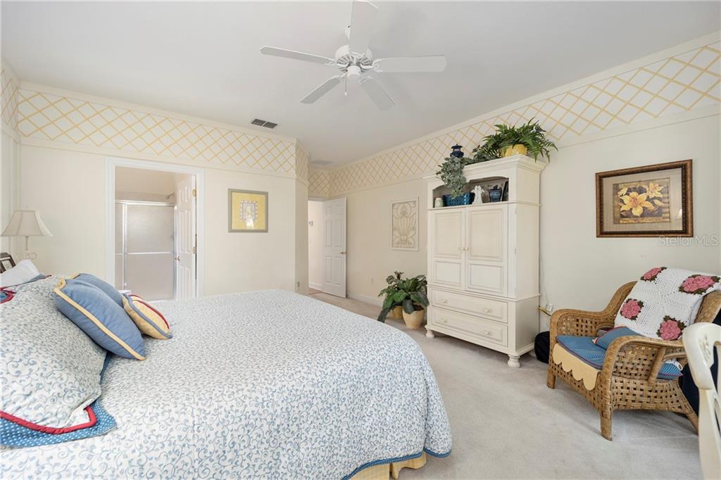 13239 Southeast 92nd Court Road Summerfield, FL 34491 - Photo 17 of 32 Gallery Image 17