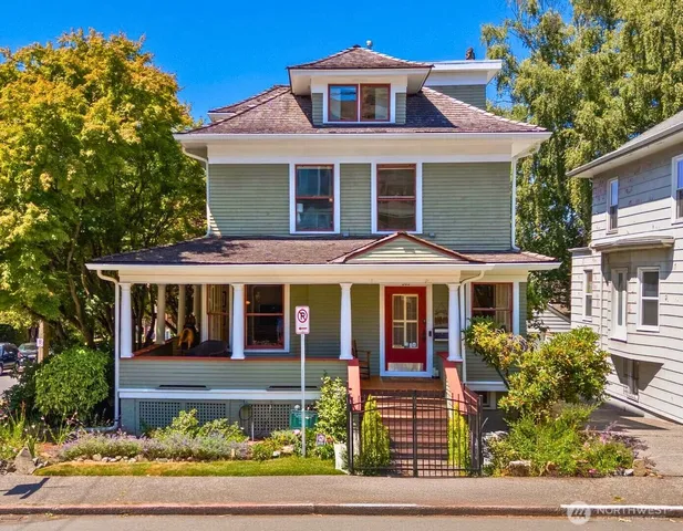 $1,975,000 | 503 12th Avenue East, Seattle, WA 98102