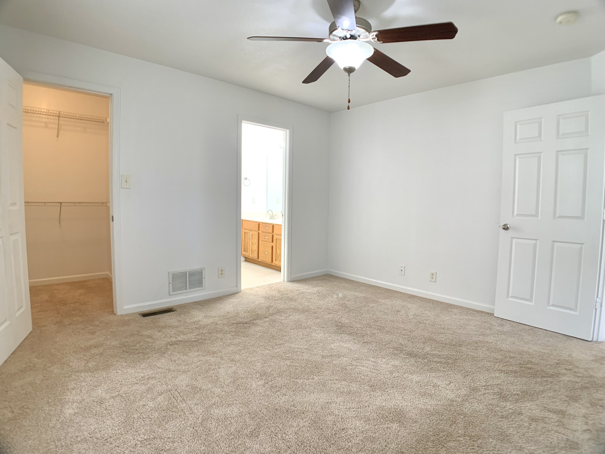 10543 Bell Station Road Oak Grove, KY 42262 - Photo 24 of 41 an empty room with closet and windows