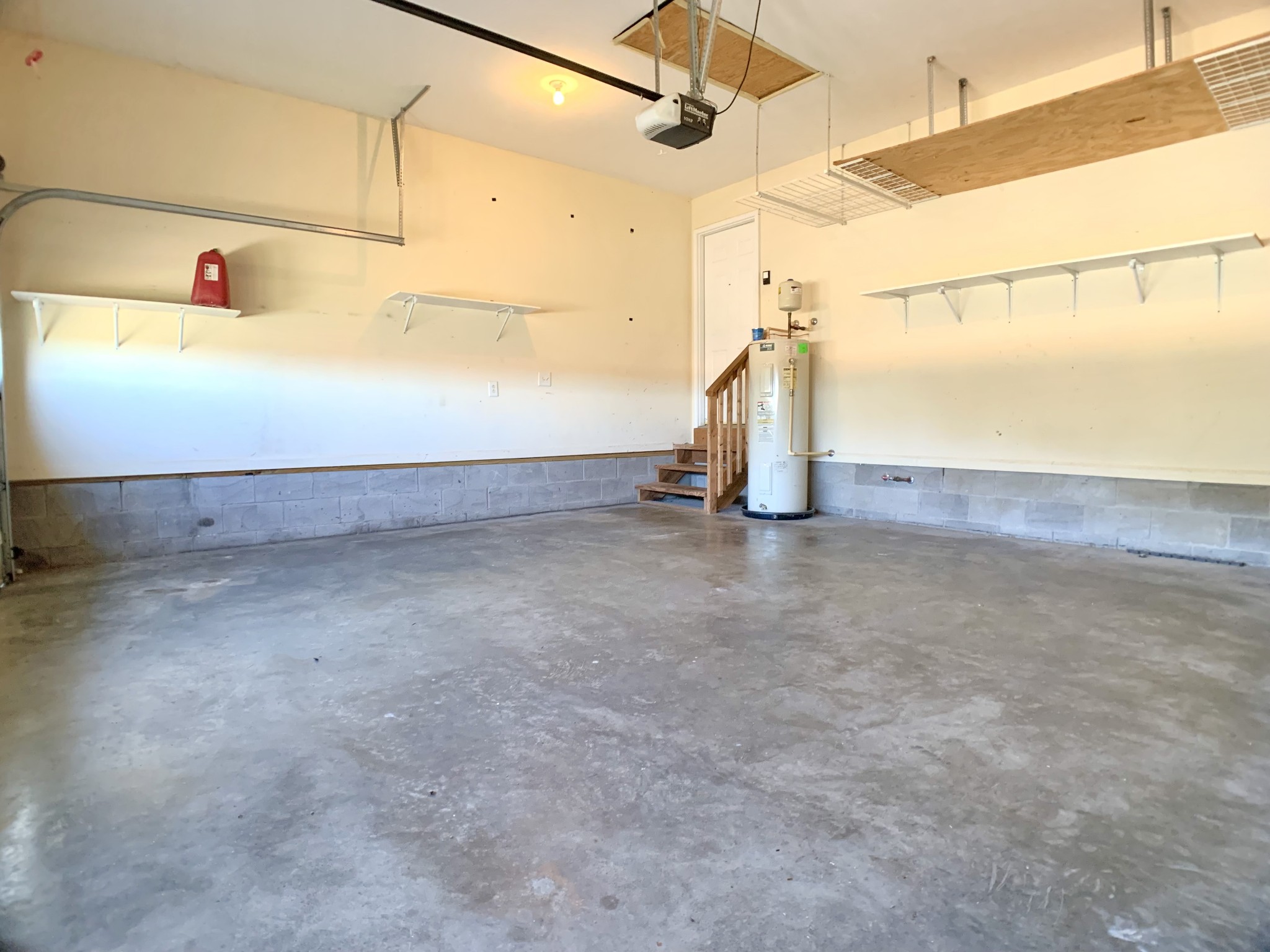 10543 Bell Station Road Oak Grove, KY 42262 - Photo 29 of 41 a view of a garage
