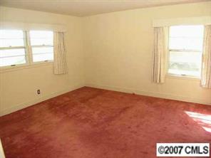 1329 Cathey Road Charlotte, NC 28214 - Photo 6 of 8 Gallery Image 6