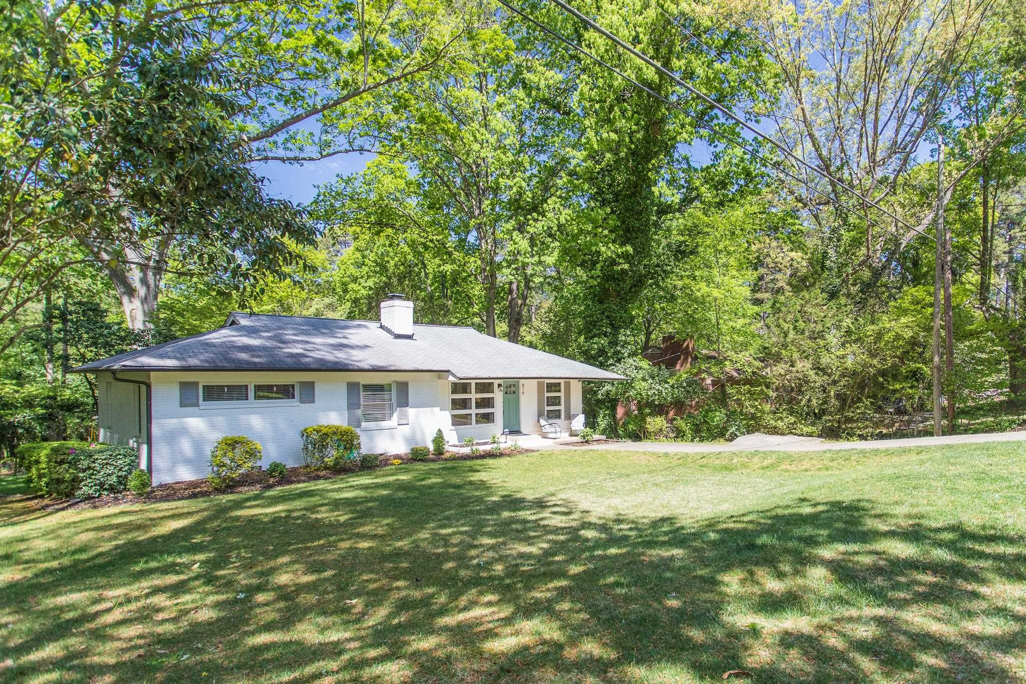 816 Merrie Road Raleigh, NC 27606 - Photo 2 of 35 Photo 2