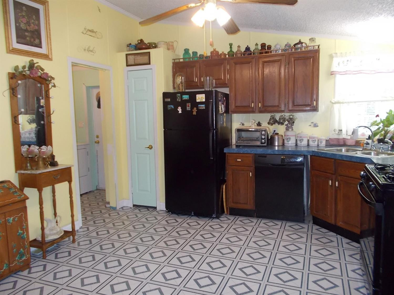 1074 Reffitt Road Jeffersonville, KY 40337 - Photo 12 of 32 Photo 12