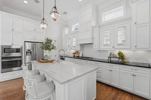 $650,000 | 621 Rutland Street, Unit A, Houston, TX 77007