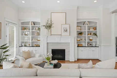 $650,000 | 621 Rutland Street, Unit A, Houston, TX 77007