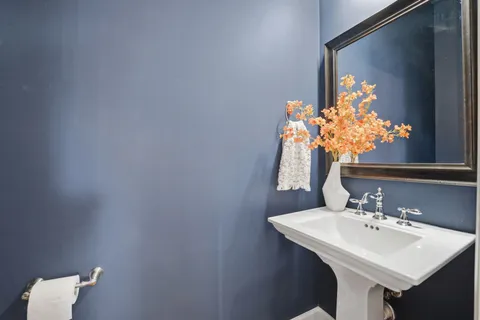 $650,000 | 621 Rutland Street, Unit A, Houston, TX 77007