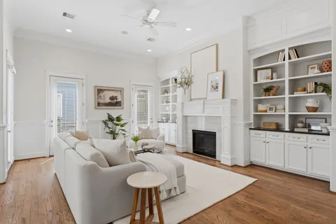 $650,000 | 621 Rutland Street, Unit A, Houston, TX 77007