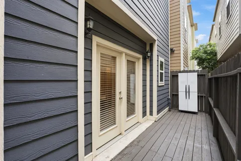 $650,000 | 621 Rutland Street, Unit A, Houston, TX 77007