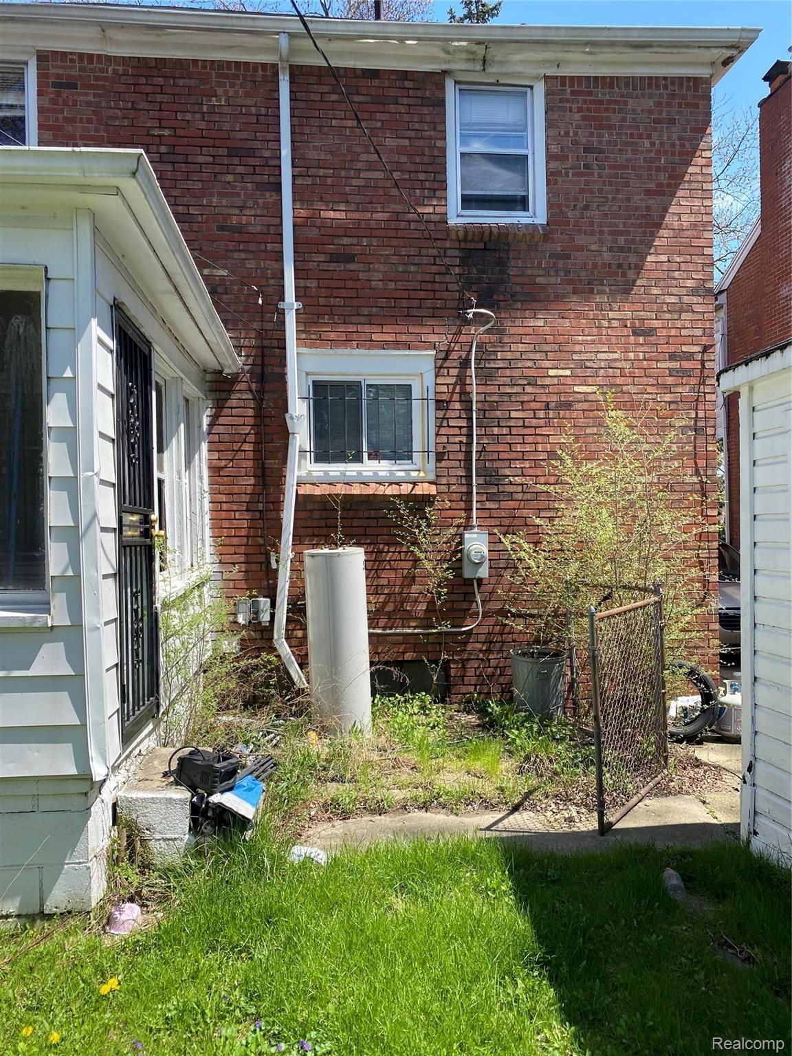 15429 Evergreen Road Detroit, MI 48223 - Photo 28 of 28 Photo May 04, 1 58 33 PM.jpg