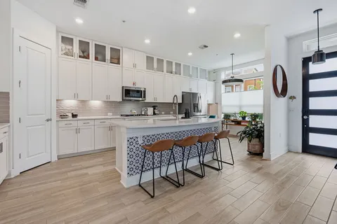 $899,000 | 3126 Schutze Street, Austin, TX 78723