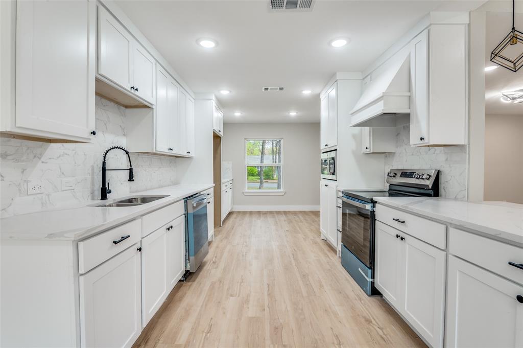6016 Jacqueline Road Fort Worth, TX 76112 - Photo 13 of 35