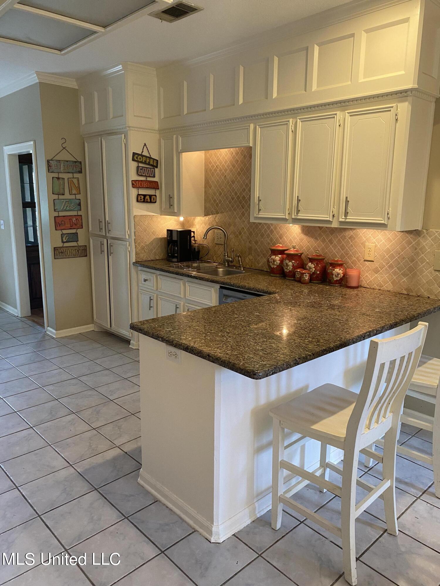 116 Elm Street Madison, MS 39110 - Photo 12 of 17 LnbQBvaYQumNJG07ryUsPQ