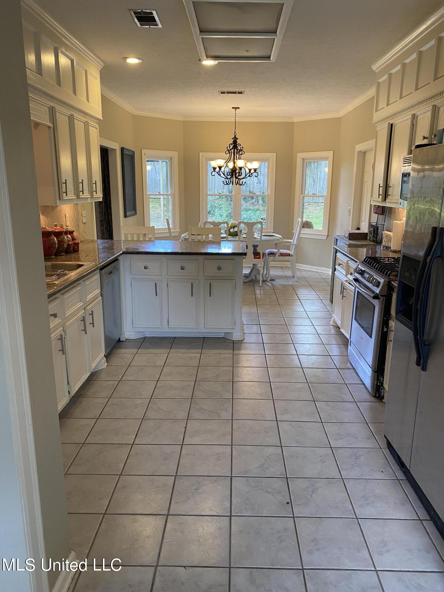 116 Elm Street Madison, MS 39110 - Photo 14 of 17 hoUZ0ncdR9aX6WnzAGOFSg