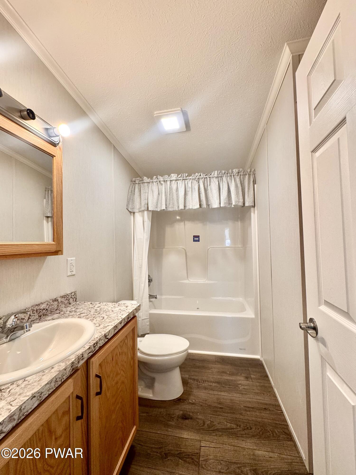 106 Middle Road Greentown, PA 18426 - Photo 29 of 43