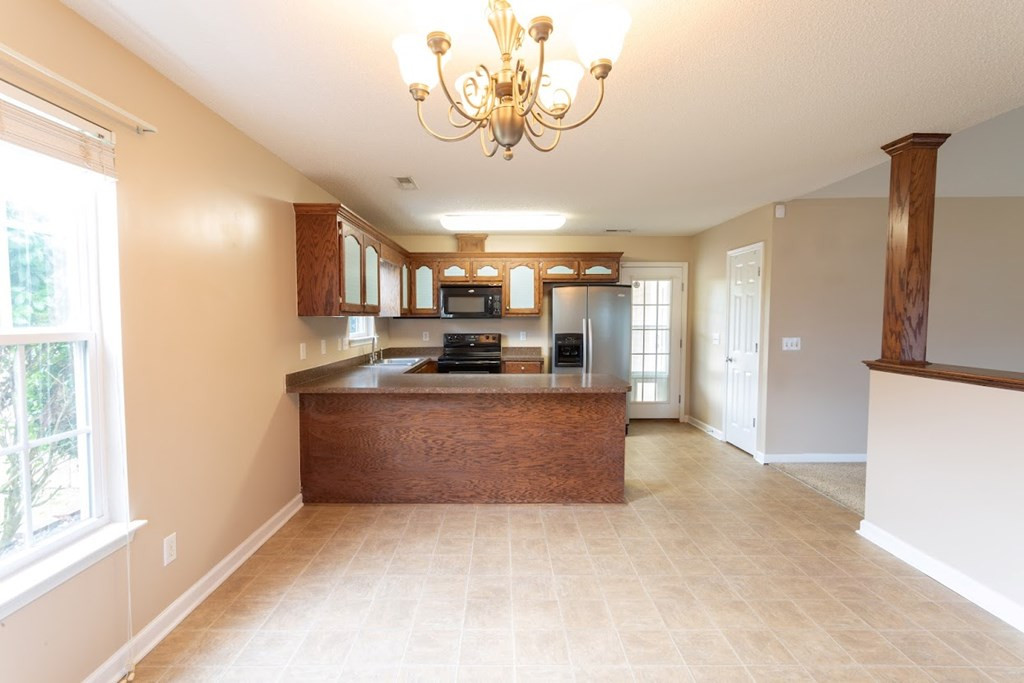 2720 Amidala Lane Sumter, SC 29153 - Photo 4 of 19