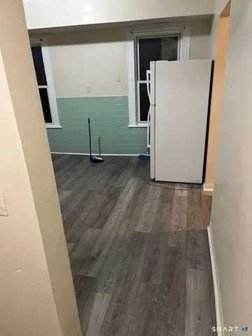 $1,975 | 800 Hallett Street, Unit 2, Bridgeport, CT 06608