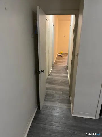 $1,975 | 800 Hallett Street, Unit 2, Bridgeport, CT 06608