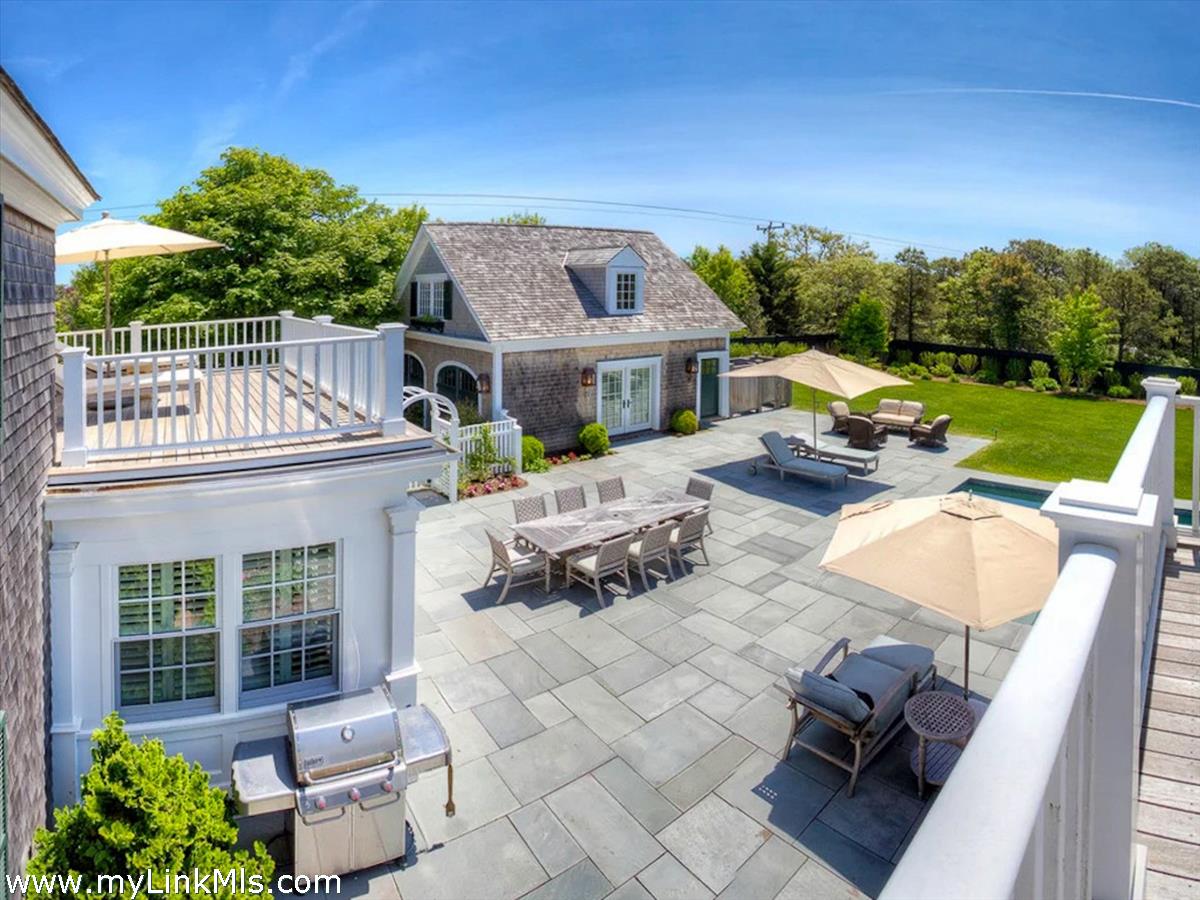 1 Field Club Drive Edgartown, MA 02539 - Photo 13 of 27