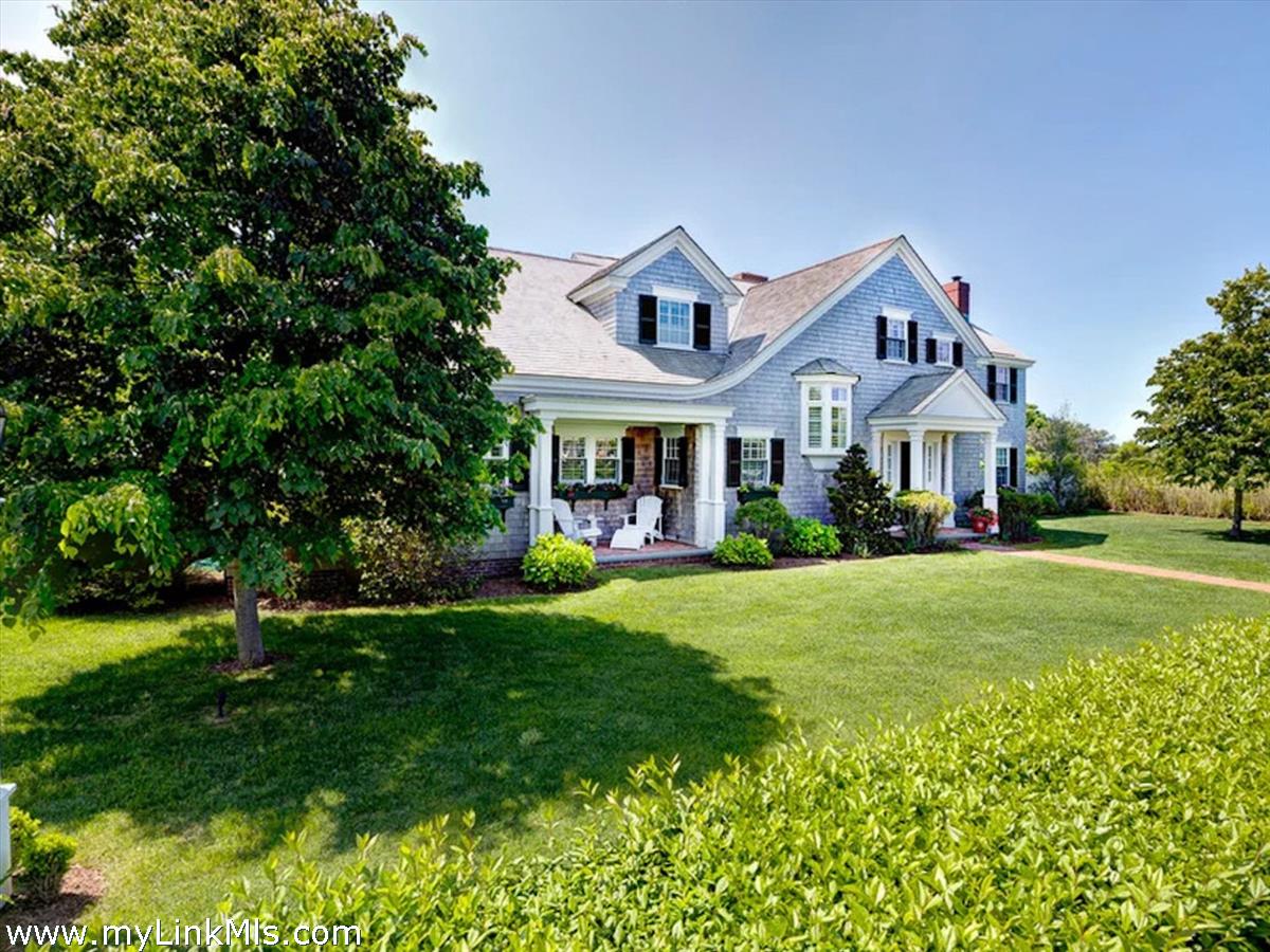 1 Field Club Drive Edgartown, MA 02539 - Photo 2 of 27