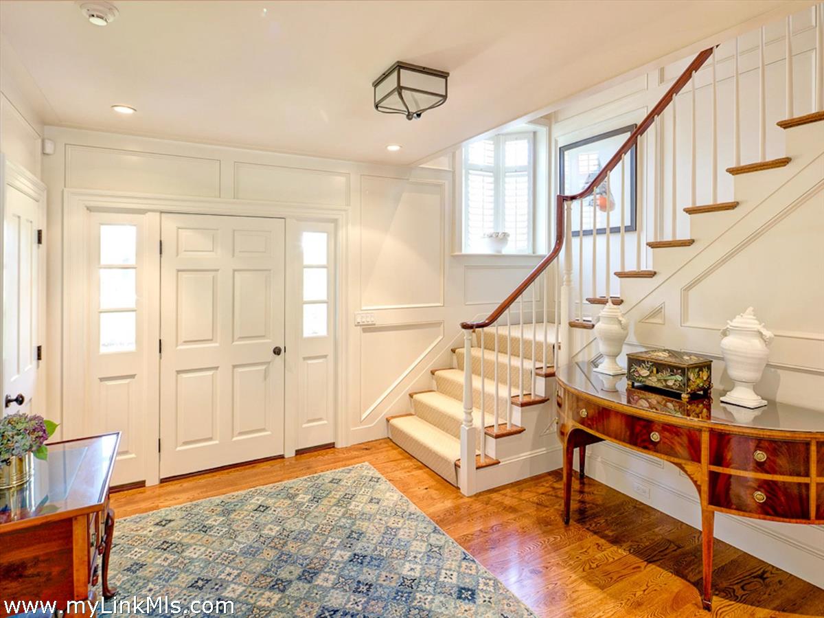 1 Field Club Drive Edgartown, MA 02539 - Photo 3 of 27