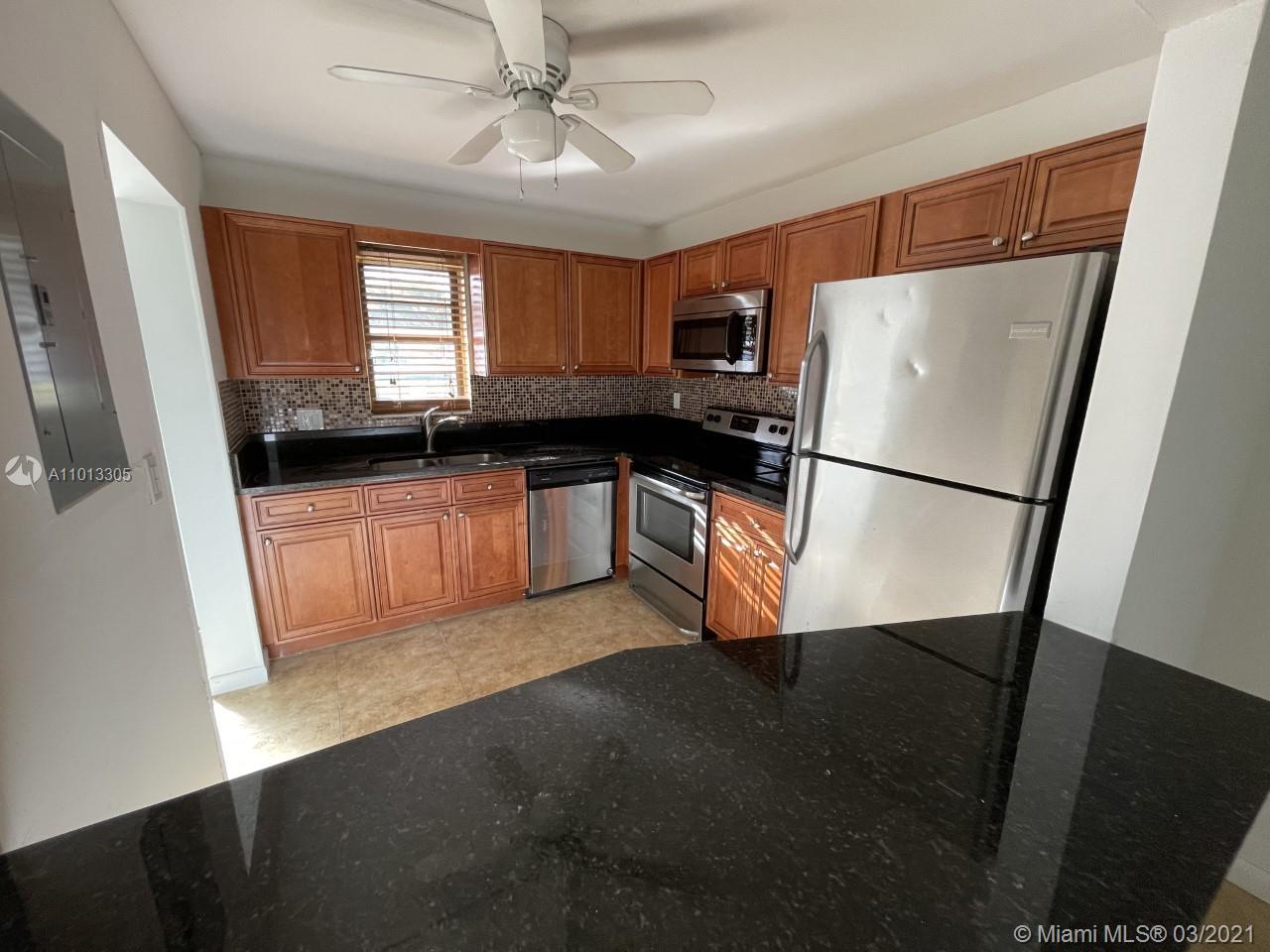 9273 Southwest 8th Street, Unit 102 Boca Raton, FL 33428 - Photo 4 of 10