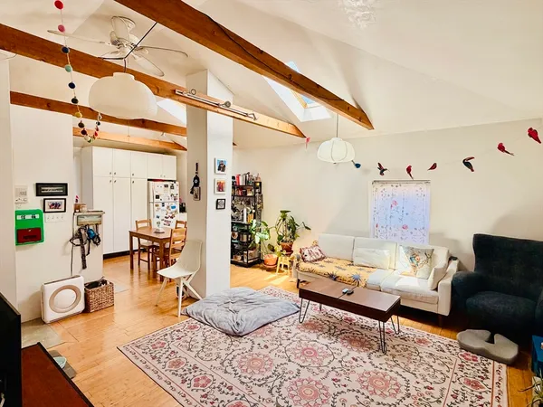 $3,100 | 26 Appleton Street, Unit 3, Somerville, MA 02144