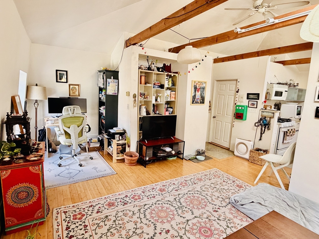 26 Appleton Street, Unit 3 Somerville, MA 02144 - Photo 2 of 13