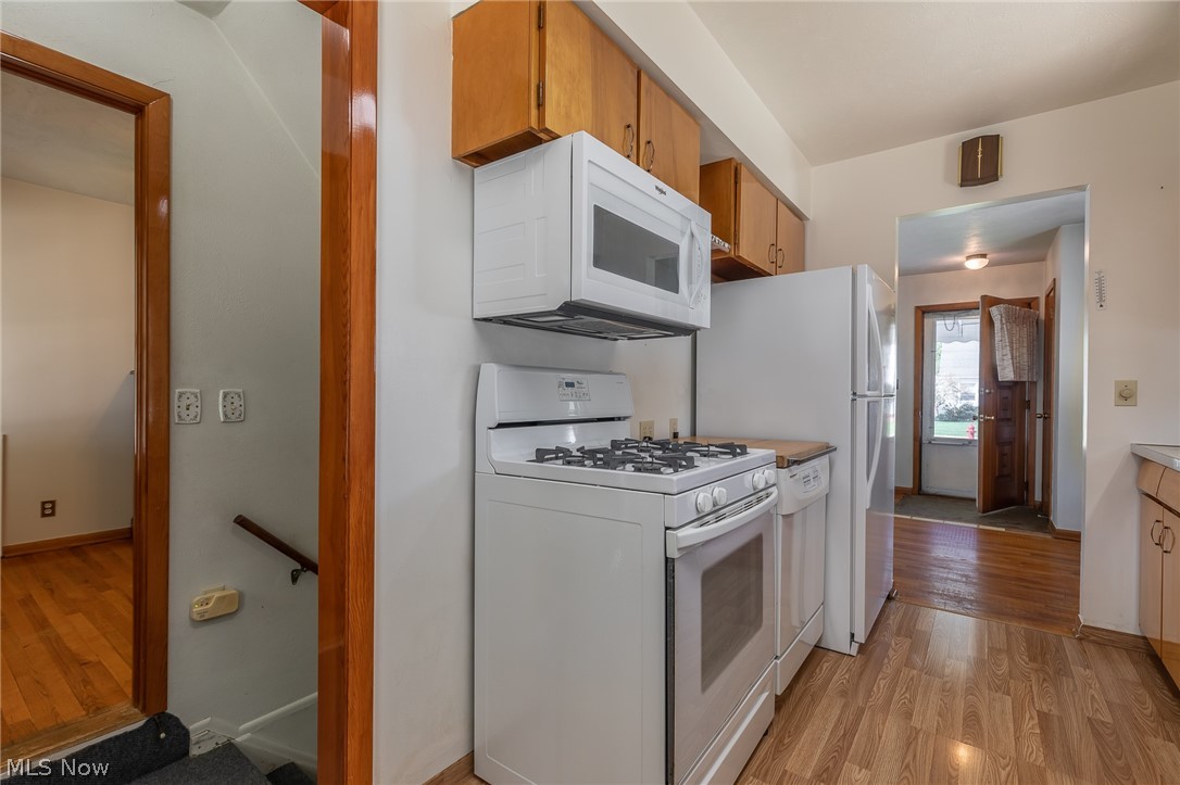 1611 Rush Road Wickliffe, OH 44092 - Photo 9 of 24 Gallery Image 9
