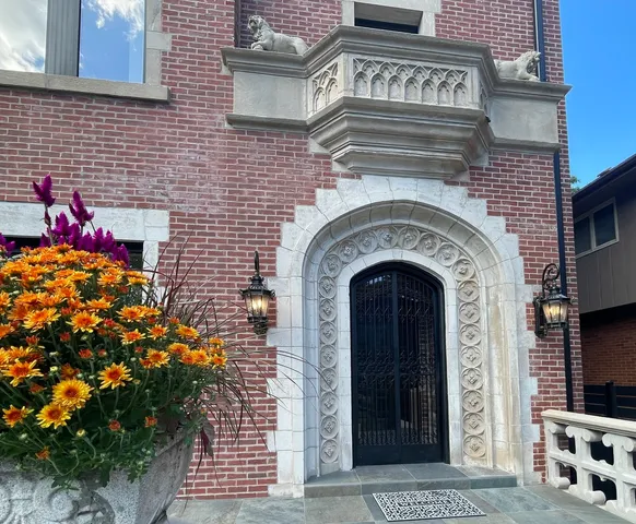 $2,400,000 | 4730 South Greenwood Avenue, Chicago, IL 60615