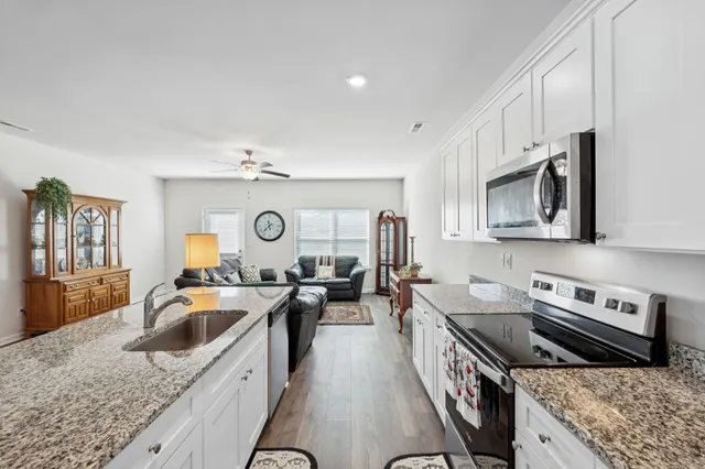 $309,000 | 404 Masters Way, Dickson, TN 37055