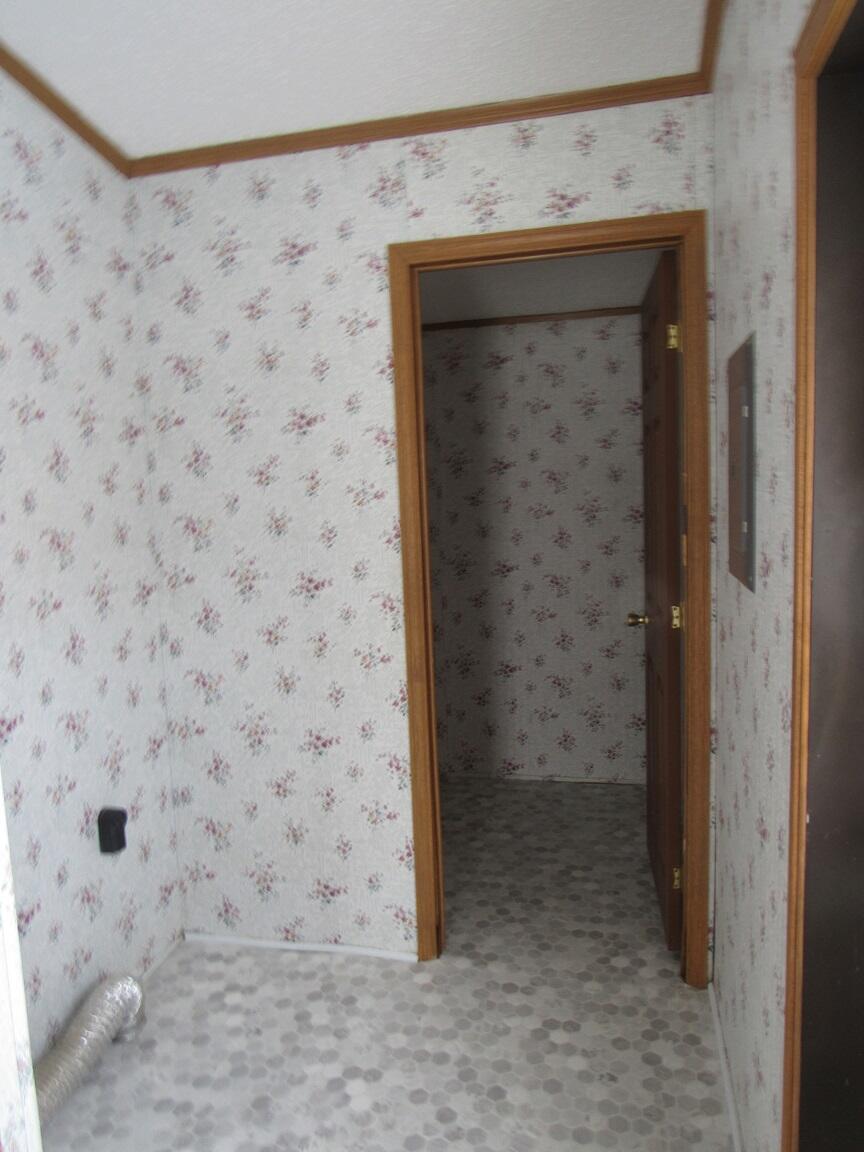 55200 Shannon Road Colon, MI 49040 - Photo 4 of 14 IMG_5240