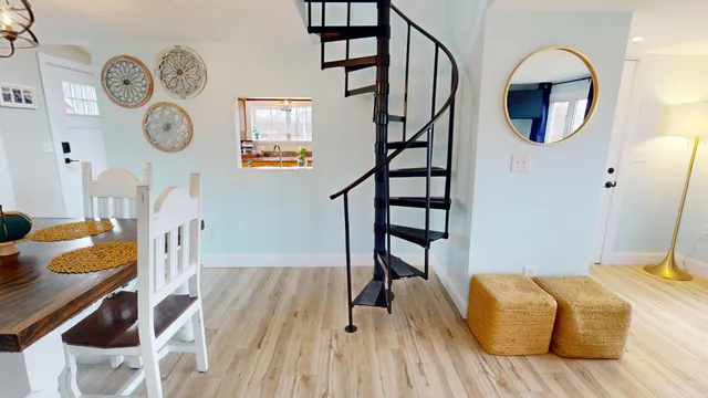 $369,000 | 83 Orono Landing Road, Orono, ME 04473