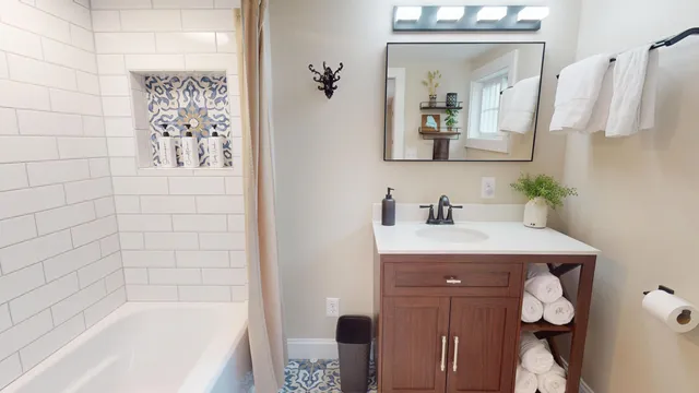 $369,000 | 83 Orono Landing Road, Orono, ME 04473