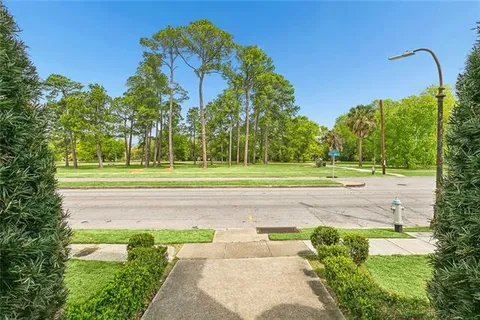 $1,095,000 | 1124 City Park Avenue, New Orleans, LA 70119
